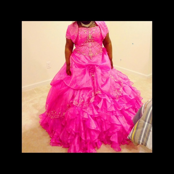Quinceañera/Prom Dress - Picture 1 of 8
